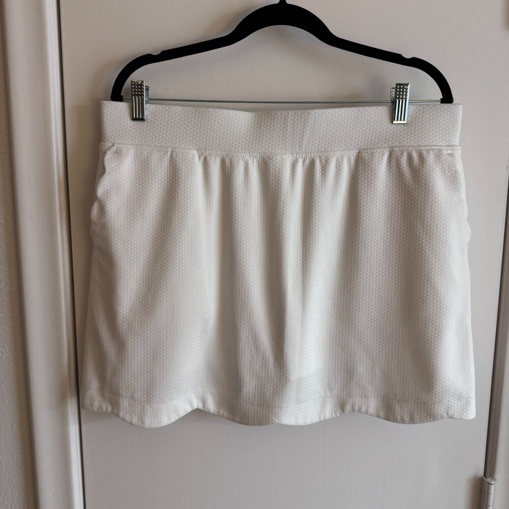 Pebble Beach White Scalloped Bottom Women's 16.5" Golf/Tennis Skort Size XL EUC